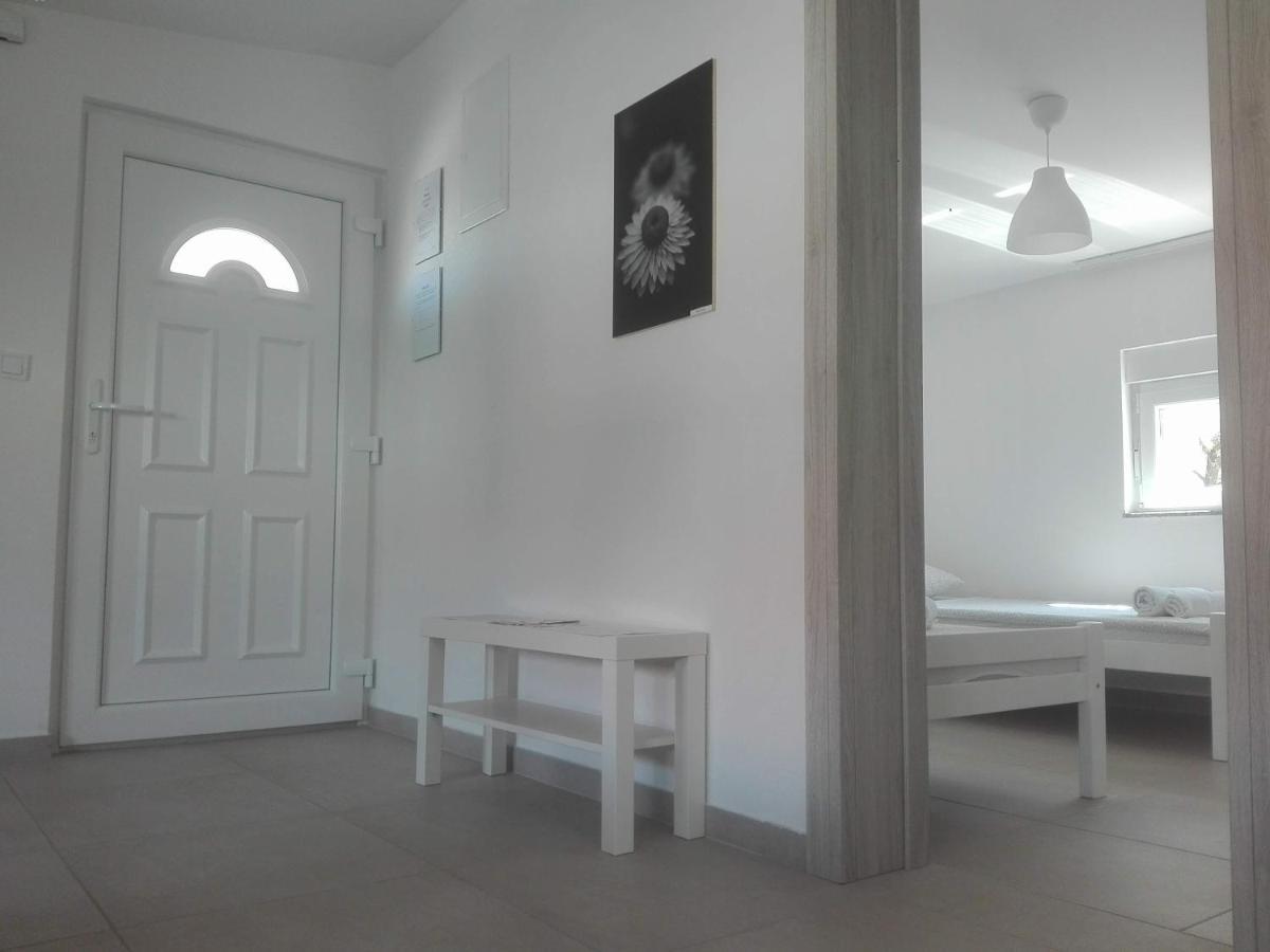 Apartman Bunaric Vir Eksteriør billede