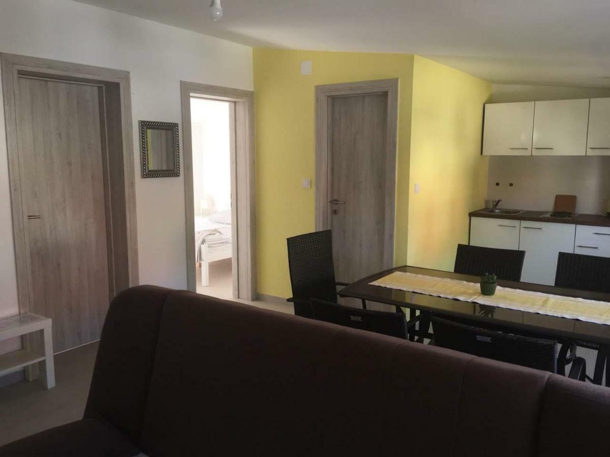 Apartman Bunaric Vir Eksteriør billede